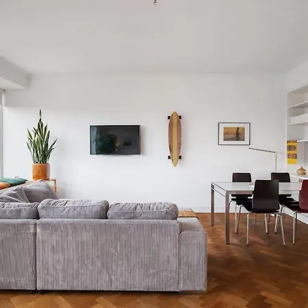 Cozy Apartment